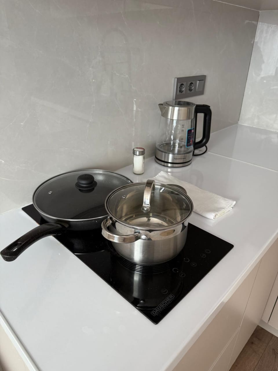 Квартира в районе Экспо на ЖК Mod Comfort Apartment in Kazakhstan