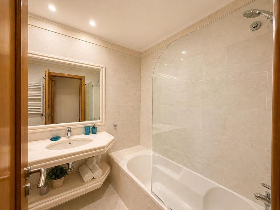Golden Coast Carcavelos Apartment in Carcavelos