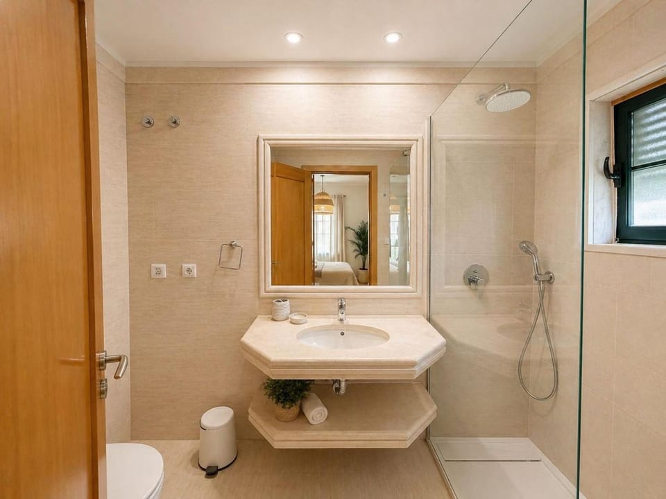 Golden Coast Carcavelos Apartment in Carcavelos