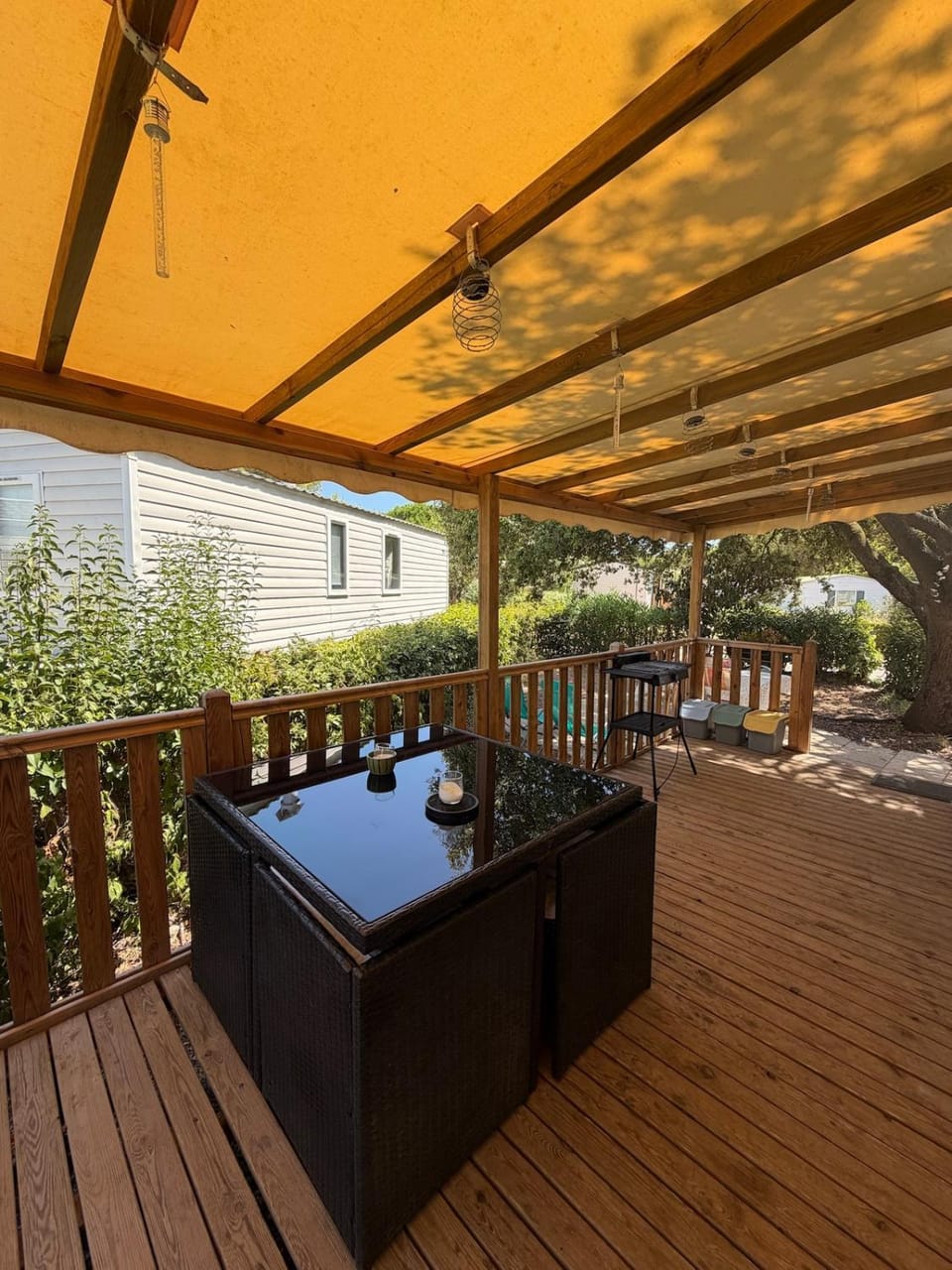 Bungalow 529, air conditioning, near Fun Zone Camping Siblu 4 Apartment in Lattes