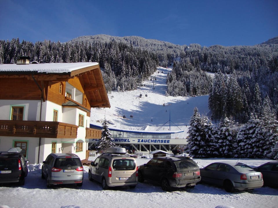 Natural landscape, Skiing