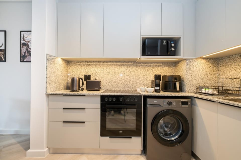 Paarl 215 - 2BR Lux Apt with Aircon and Parking Apartment in Cape Town