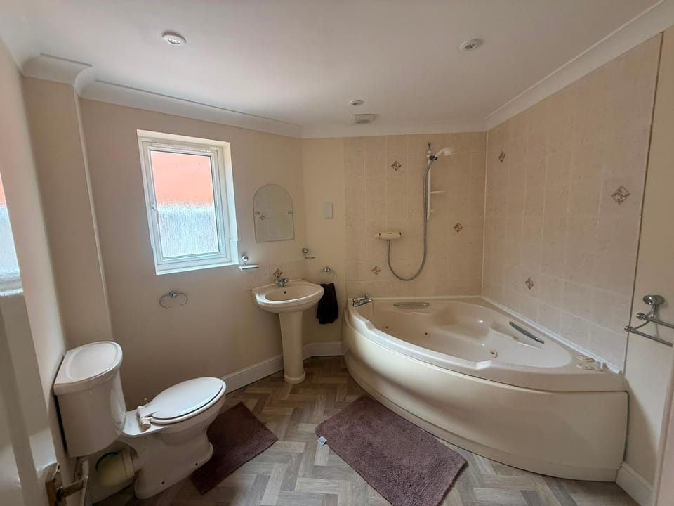 Holiday dream double bedroom with private bathroom Bed and Breakfast in Oxford
