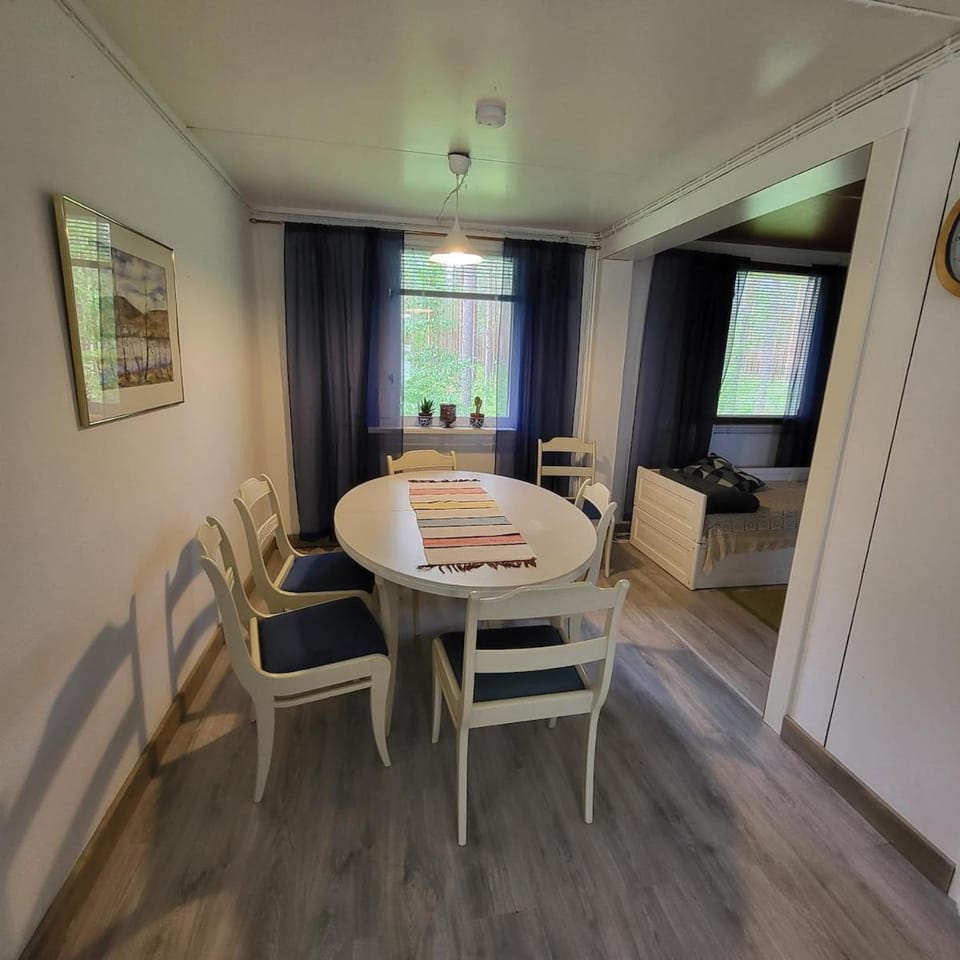 Piharakennus omassa käytössä Apartment in Finland