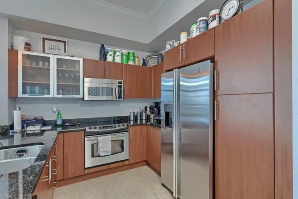 Three Bedroom Residence with Downtown Water Views Apartment in West Palm Beach