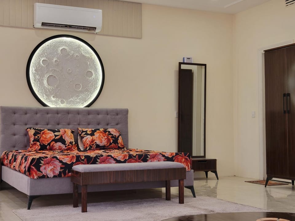 Modern Studio Apartment Apartment in Punjab