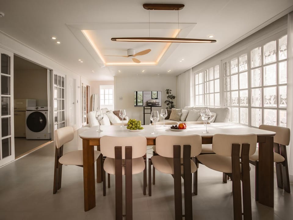 서울 33평 대형 하우스 11인 숙박 김포공항 인접 4룸-화2 Vacation rental in Seoul
