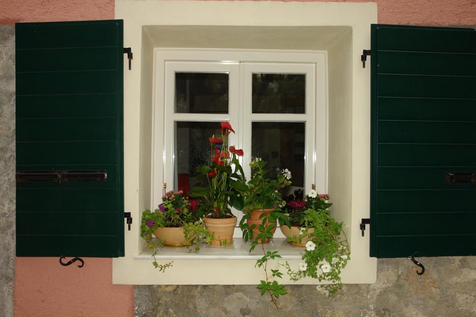 Decorative detail