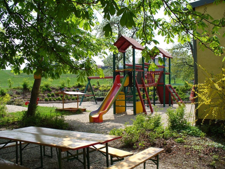 Day, Children play ground