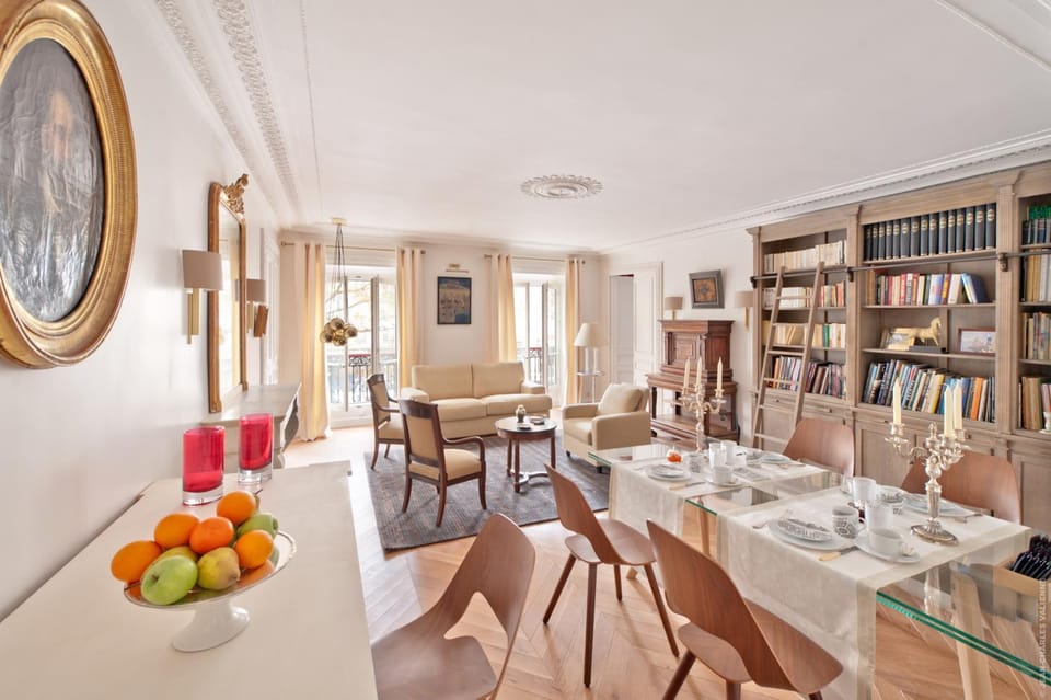 Communal lounge/ TV room, Internal: Not applicable to any particular room