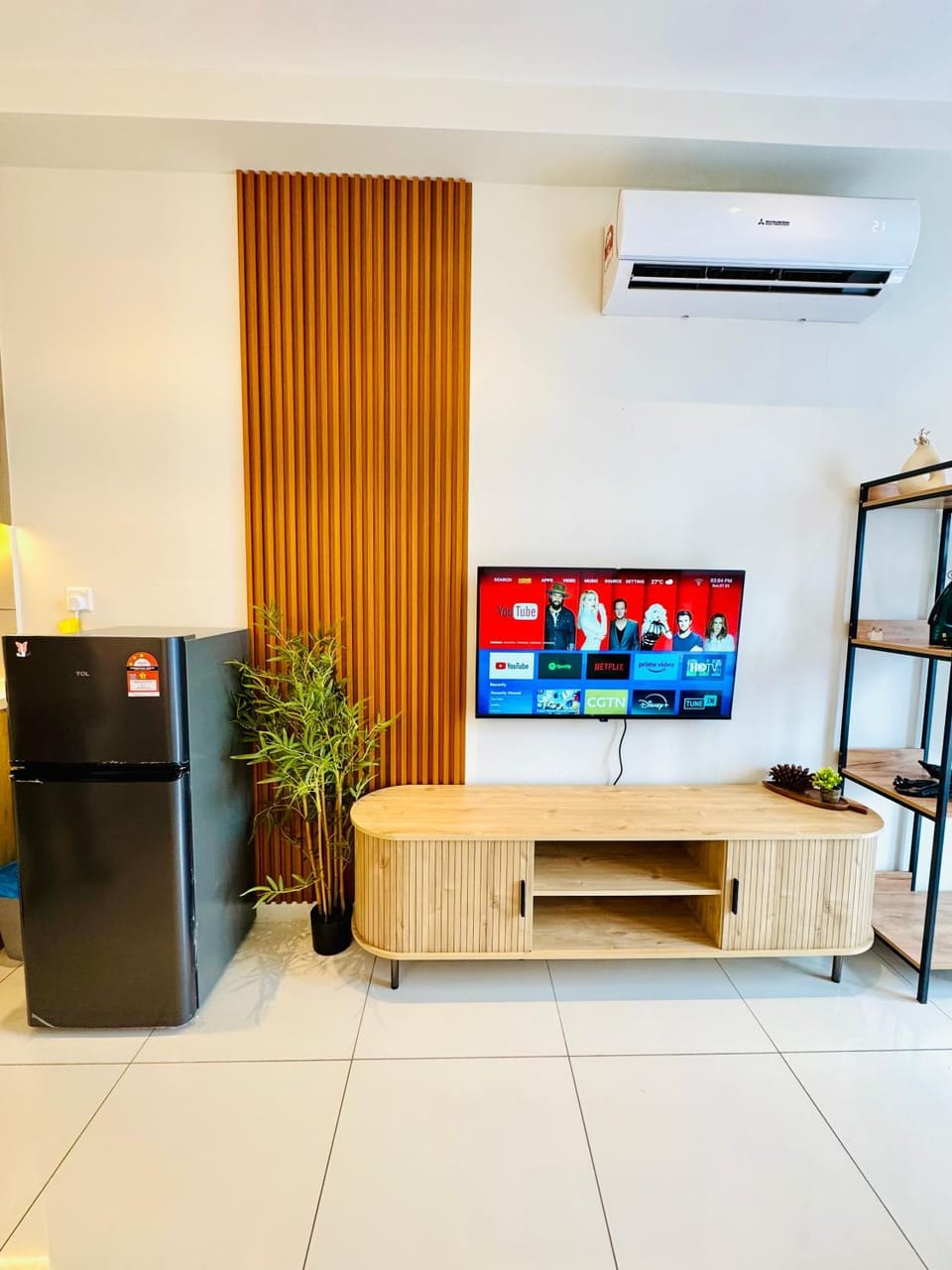 TV and multimedia, Living room