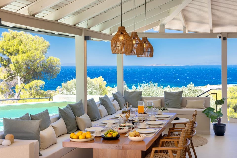 Day, View (from property/room), Balcony/Terrace, Dining area, Pool view, Sea view, Swimming pool