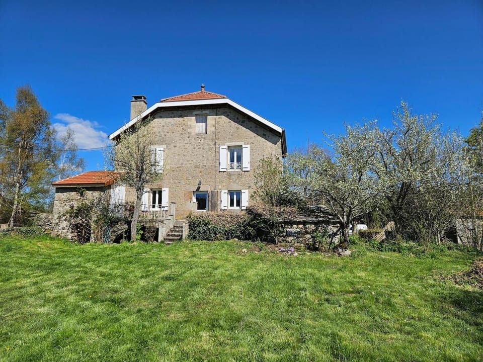 L'Aiglonne, Maison pour 4 pers avec parc de 3000m2 House in Provence