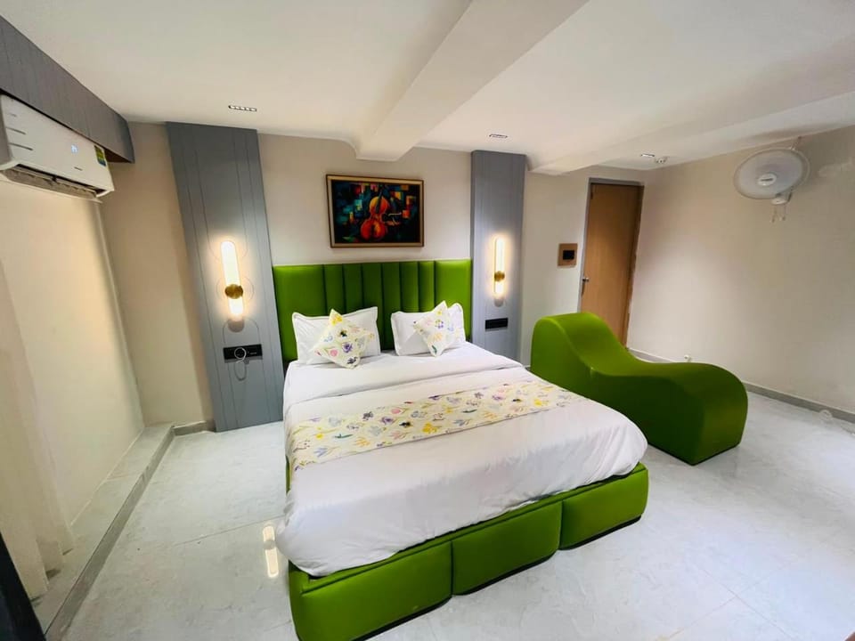 Hotel Pacific Icon Hotel in Ahmedabad