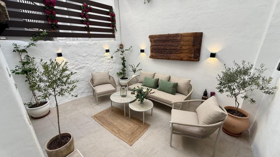 Patio, Balcony/Terrace