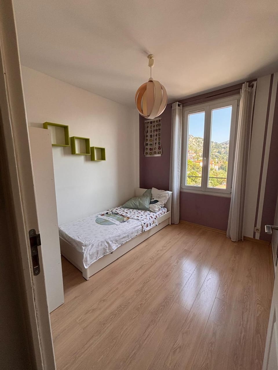 Superbe appartement centre turbie vue mer Apartment in French Riviera
