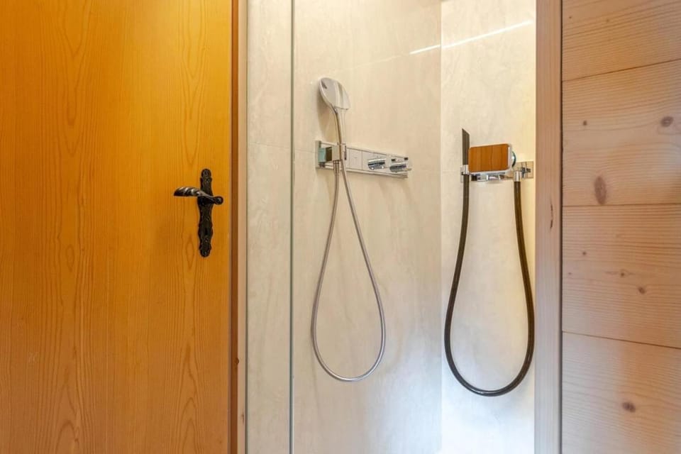 Chalet Rosenquarz Wohnung mit Sauna Apartment in Canton of Valais