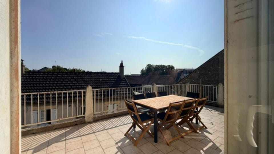 Patio, View (from property/room), Balcony/Terrace