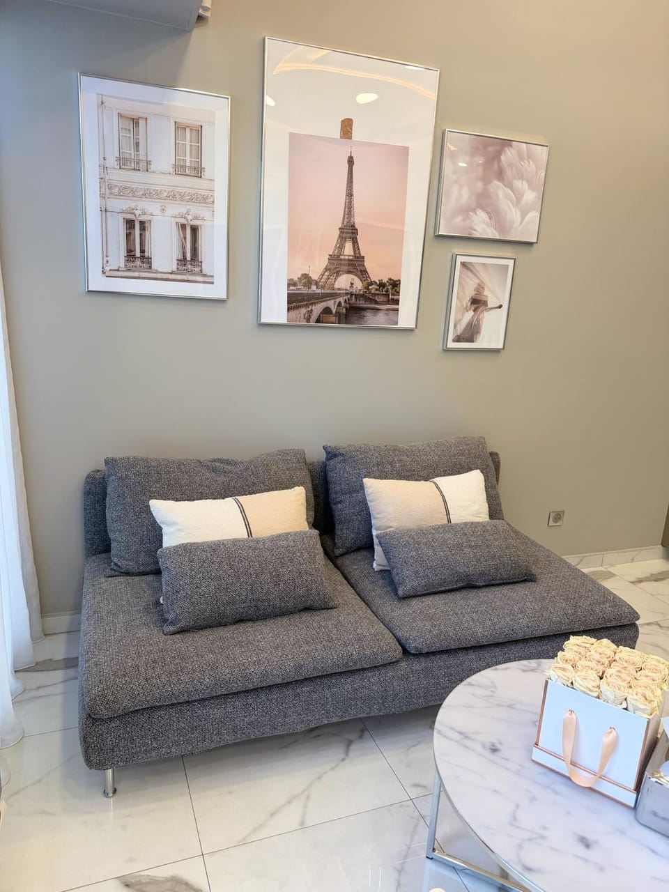 Seating area