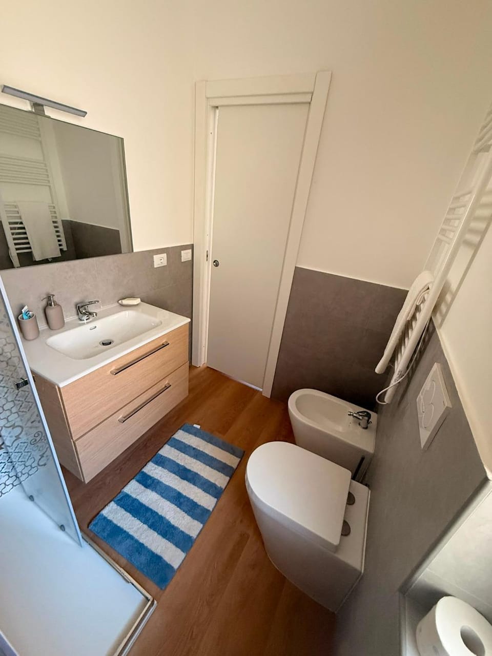 Shower, Toilet, Bathroom, bidet