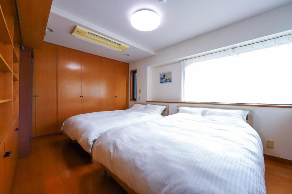 M Krone Eifuku Apartment in Japan