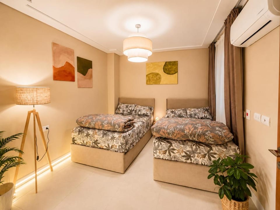 Bed, Bedroom, air conditioner