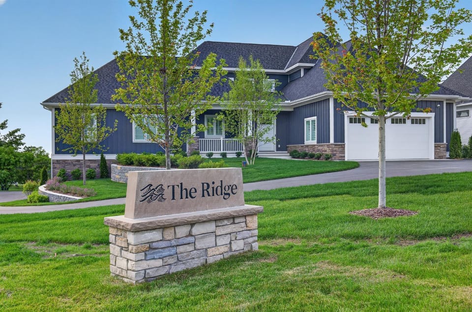 Spacious 7-bedroom retreat in beautiful Bay Harbor, perfect for large groups! House in Bay Harbor