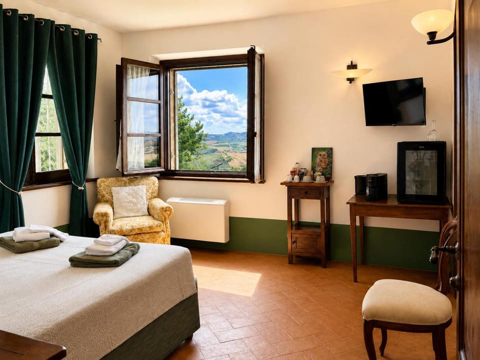 Casale Le Civette - Rooms Bed and Breakfast in Montepulciano