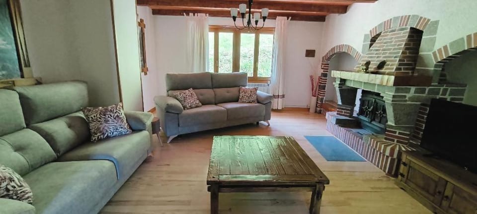 Casa Rural Mantxoalorra Country House in Ochagavía – Otsagabia