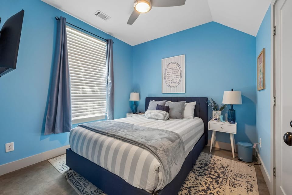 Some Things Just Go Better Together Sleeps 20 House in Nashville