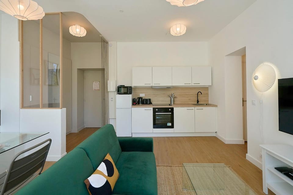 Two-bedroom apartment near city center and metro Apartment in Hauts-de-France
