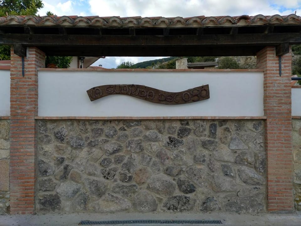 Logo/Certificate/Sign
