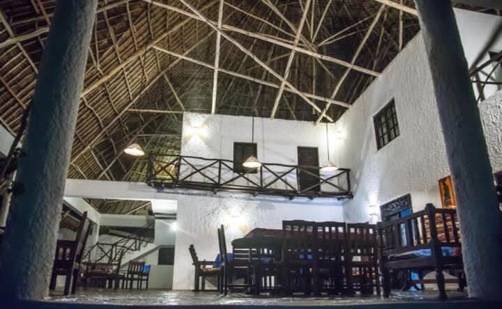 6 bedrooms beach villa Villa in Kenya