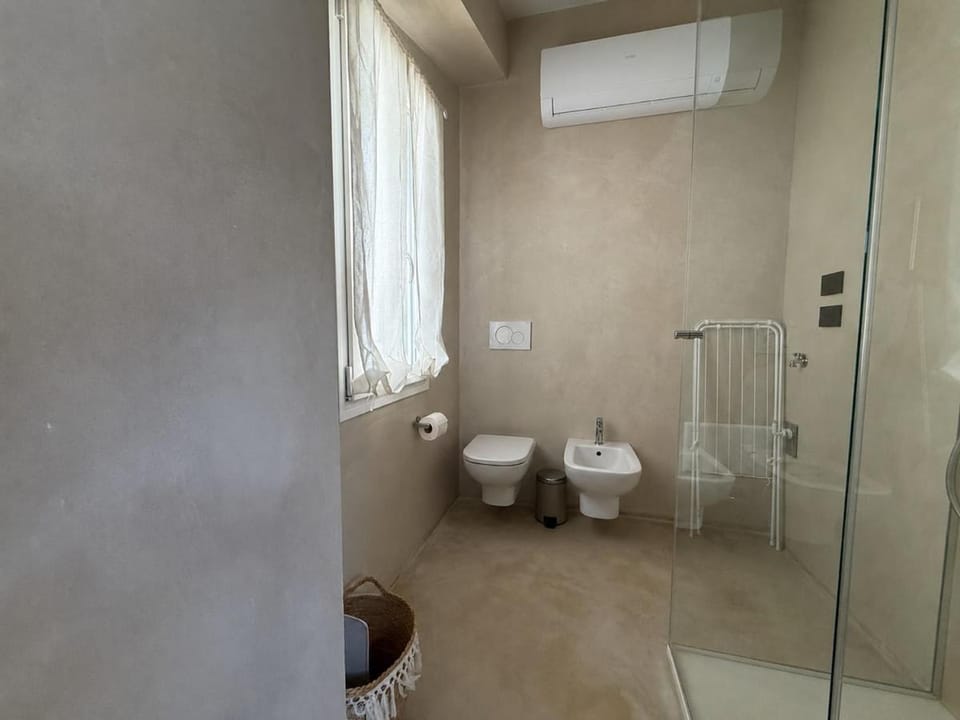 Shower, Toilet, Bathroom, bidet