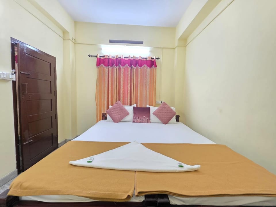 Thadathukalayil Residency, Kumily Busstation Vacation rental in Kerala