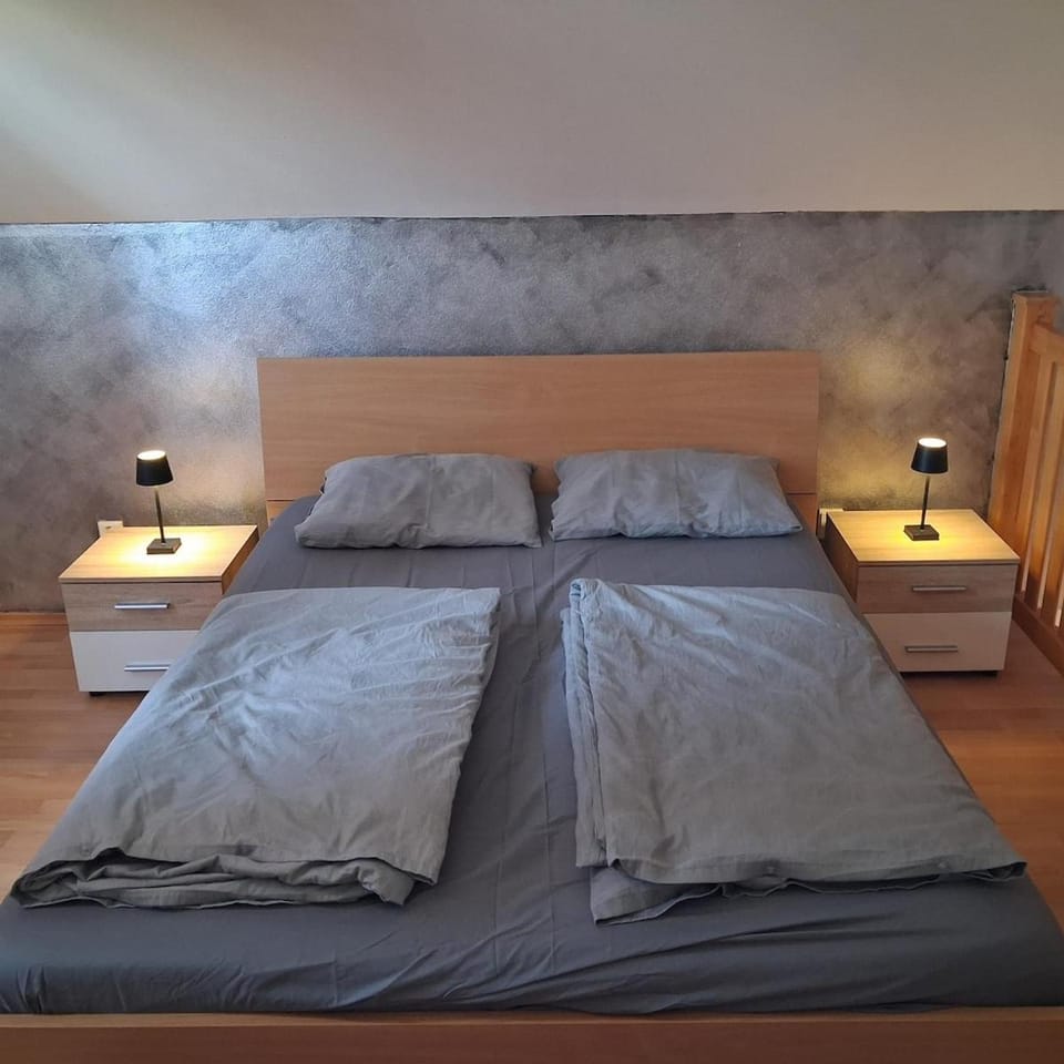 Cozy maisonette in Nitra with free parking Apartment in Slovakia