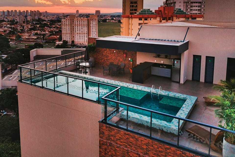 Property building, Balcony/Terrace, Pool view, Swimming pool