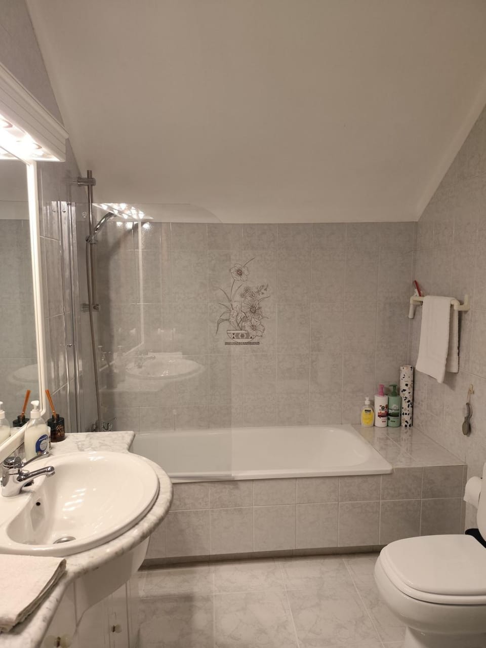 Sea Escape by In Paradise Apartment in Peniche
