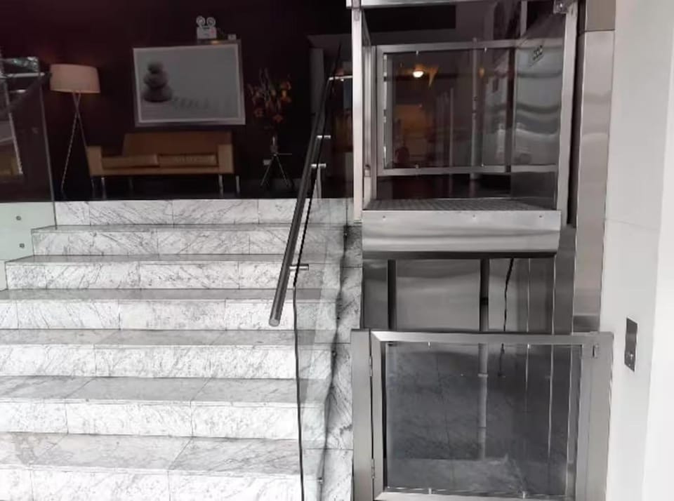 H1 - 1908 - Hispania Condominium Apartment in Lince