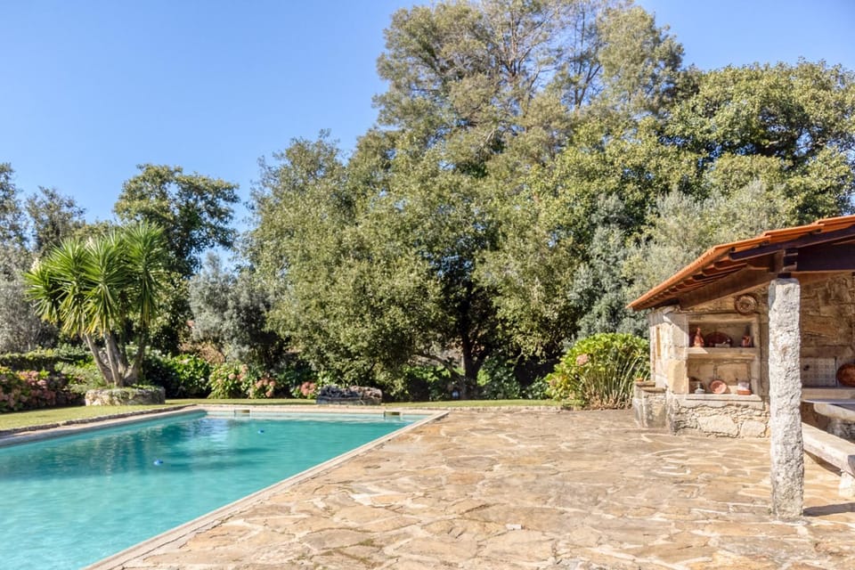 Quinta Harmonia Villa in Vila Praia de Ancora