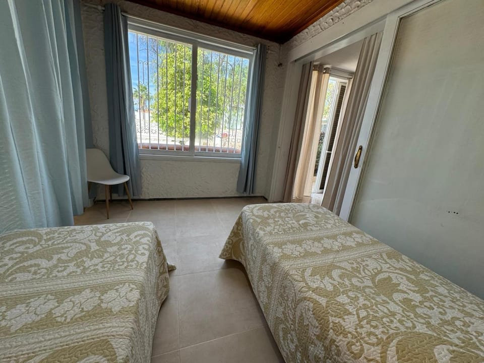 Villa Las Américas 4-bedroom Villa in Playa de las Americas