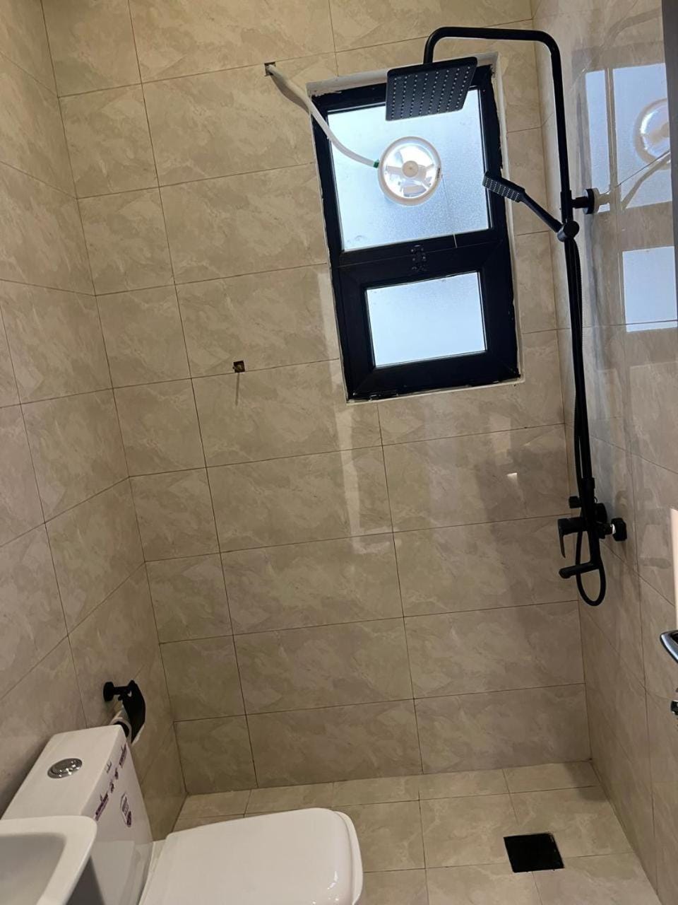 فيلا حديثة وراقيه في صحلنوت Villa in Oman