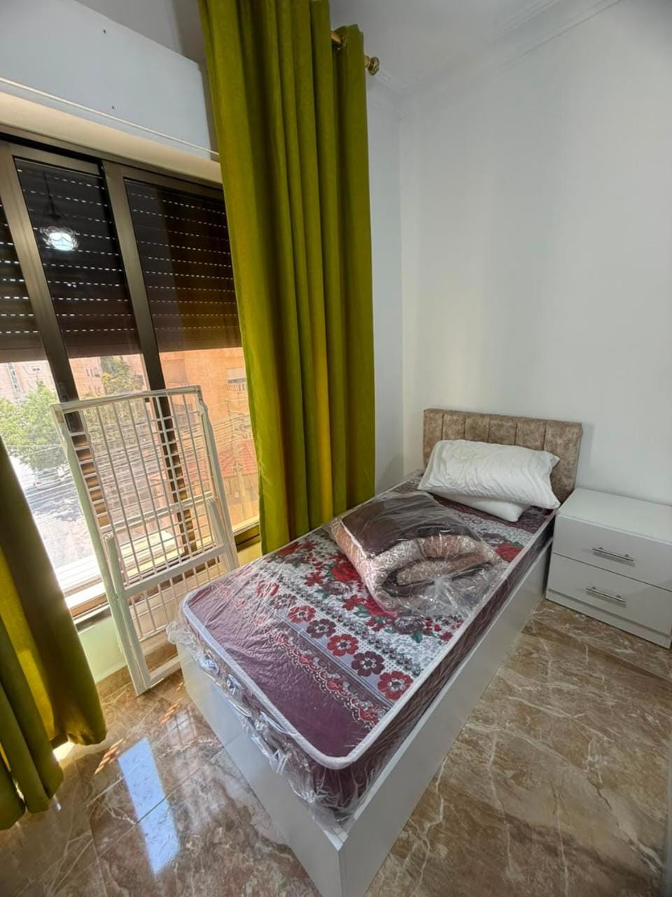Studio for two people B Princess Sumaya University and Jordan University Apartment in Africa