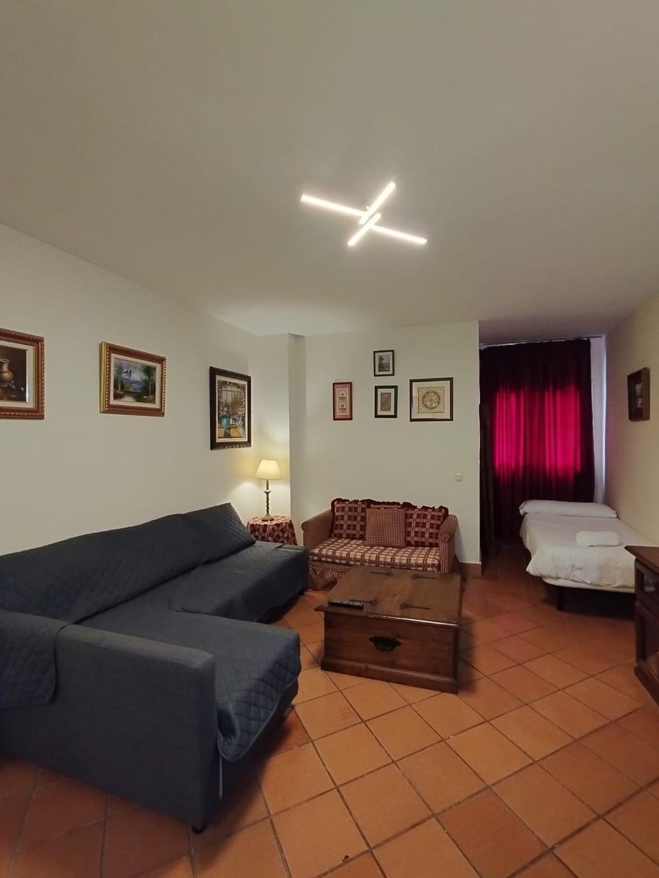 Photo of the whole room