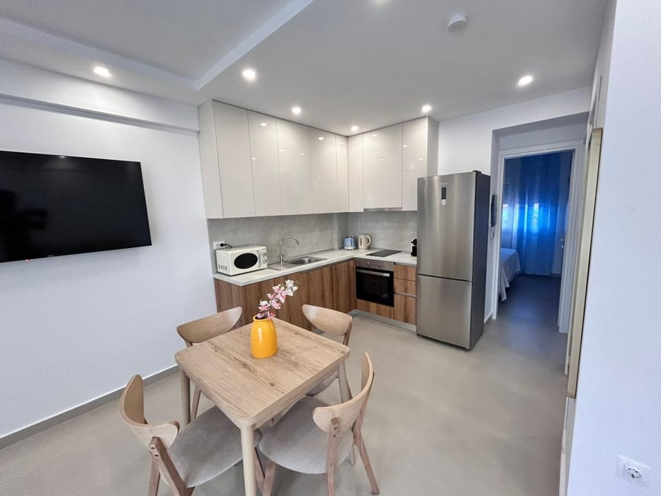 TV and multimedia, Dining area