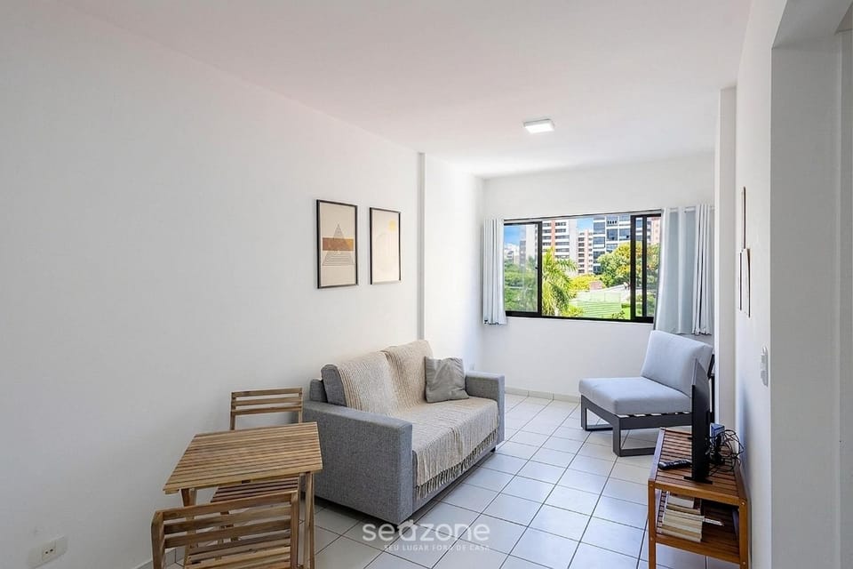 TV and multimedia, Living room, Dining area, City view