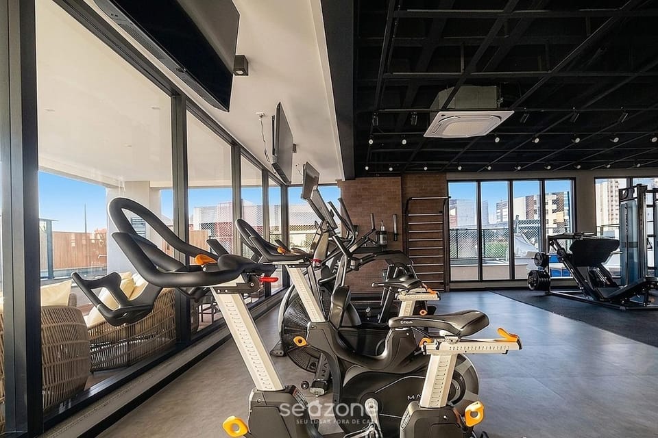Fitness centre/facilities, Seating area, City view