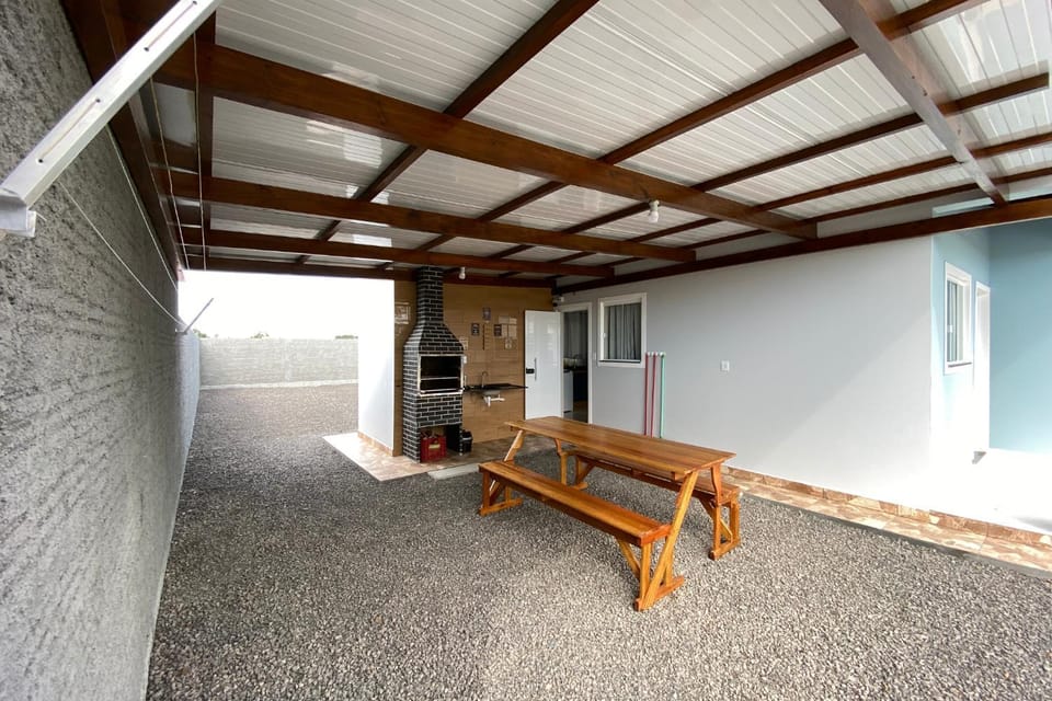 BBQ facilities, Dining area