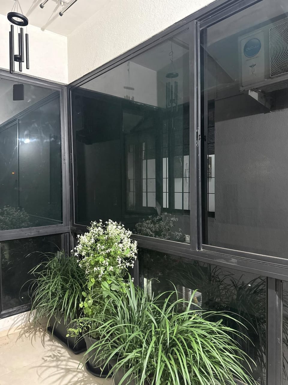 3&Half BHK Penthouse near Sula Wifi 100 MBPS Projector All OTT Apartment in Maharashtra