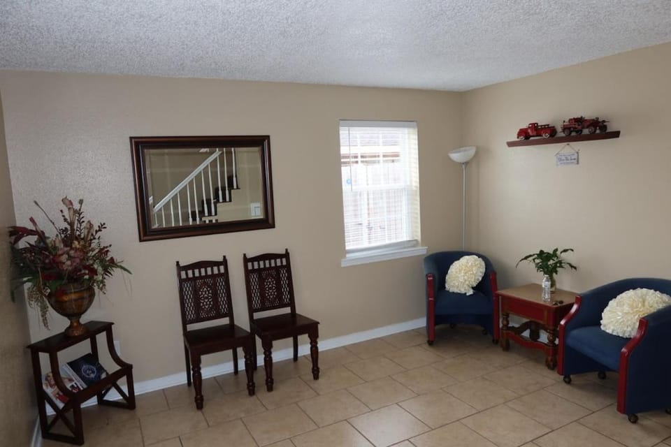 Family Perfect Home in New Orleans House in Terrytown